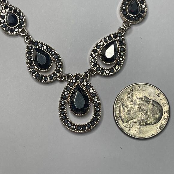 Madewell gold tone necklace signed costume jewelry charcoal gray stones rhinestn - Picture 8 of 16